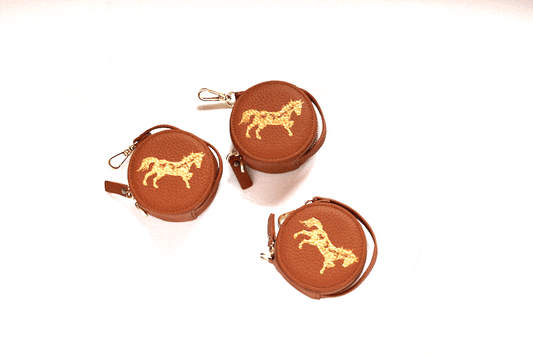 Accessory Keeper in Teak