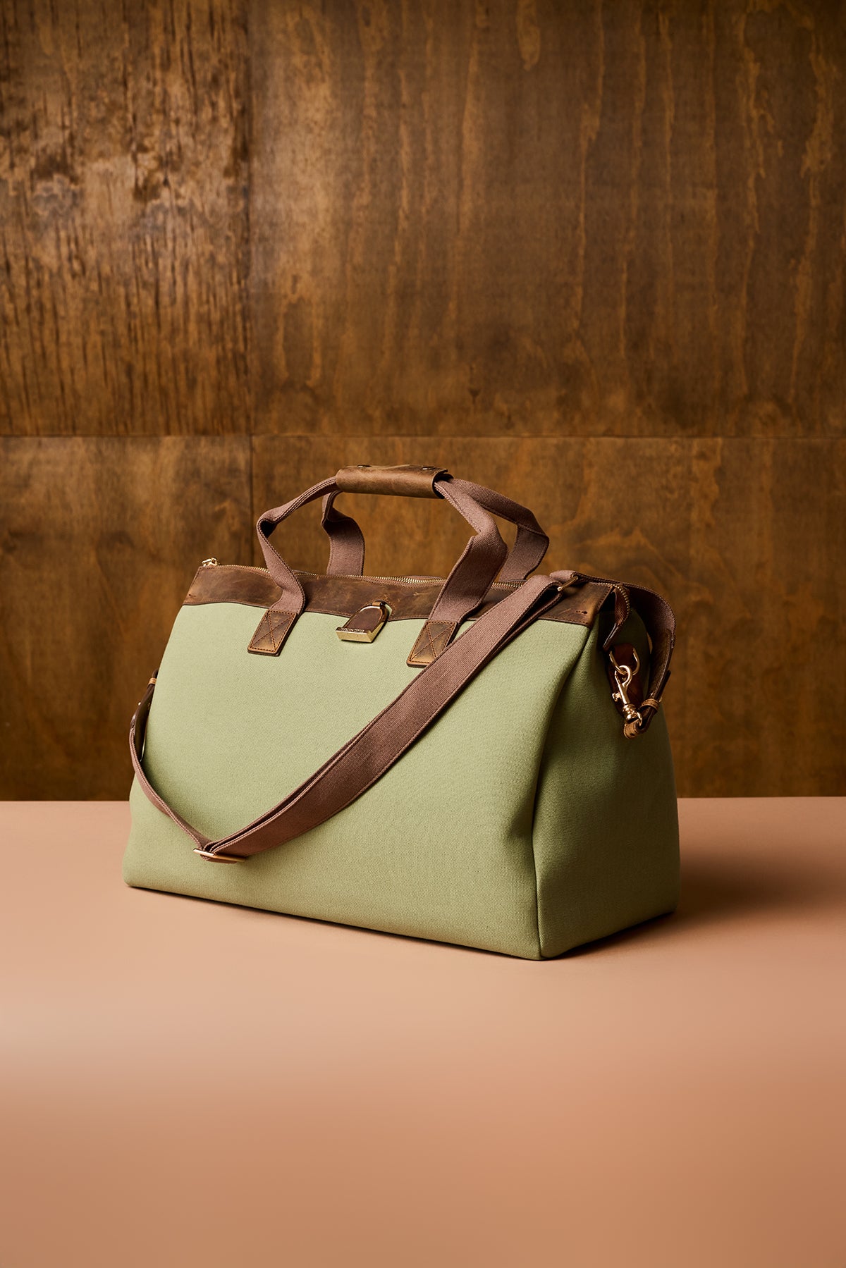 Weekender Bag in Brindle & Sage