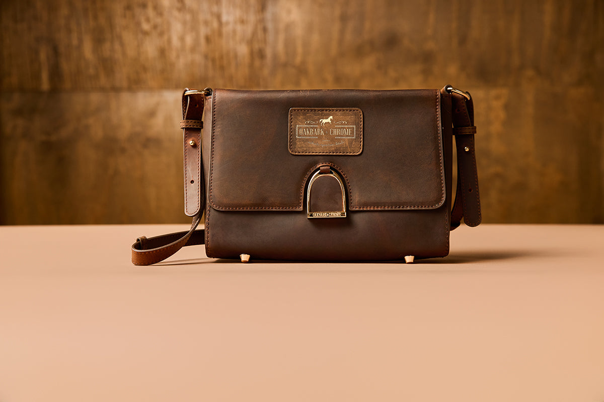 Shoulder Bag in Havana