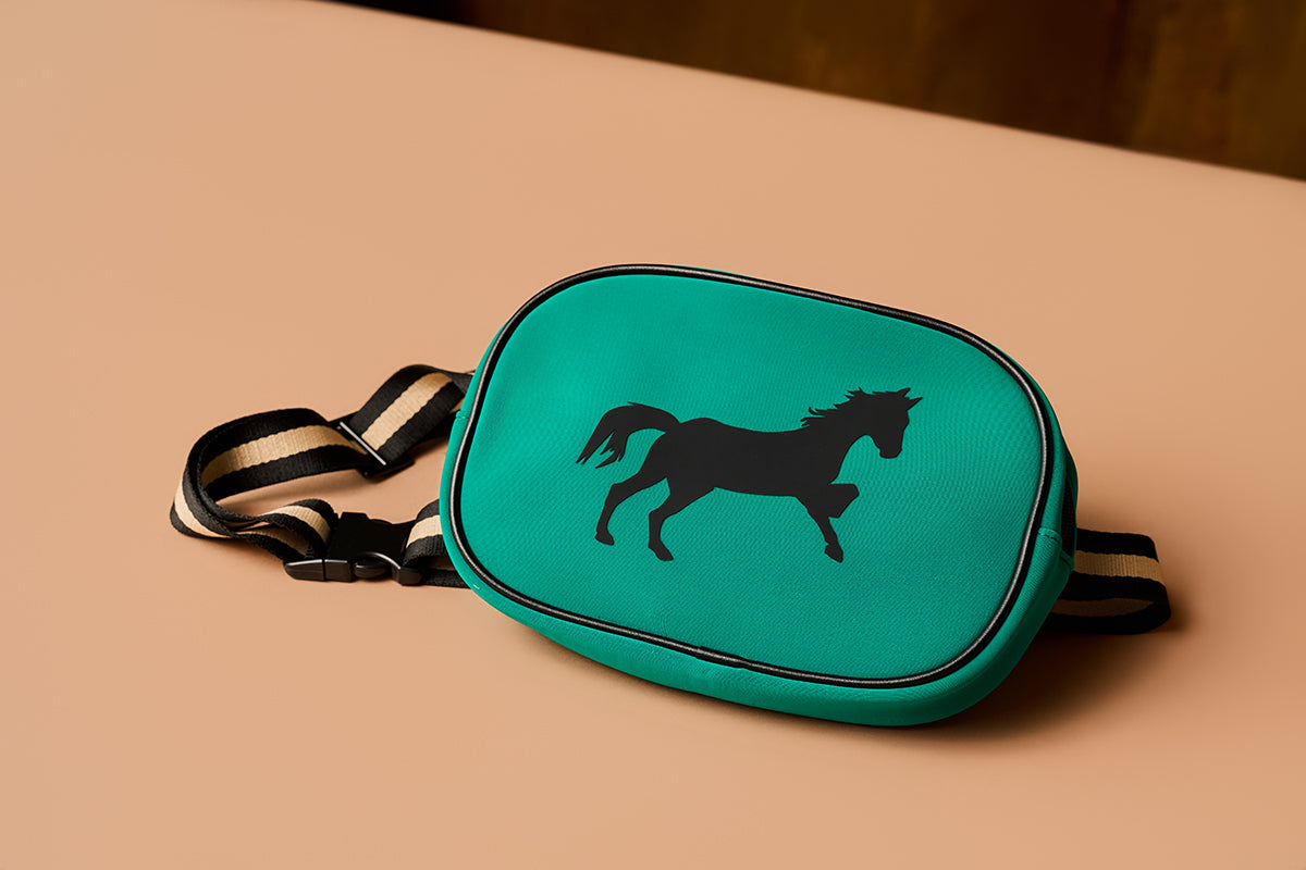 Performance Belt Bag in Turf